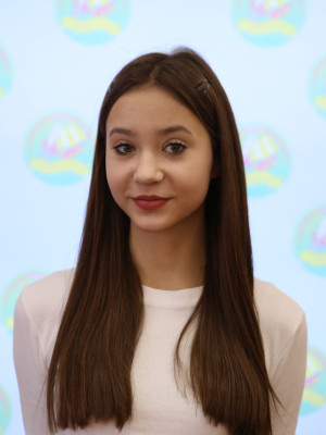 Лупанова Алина Лупанова Алина